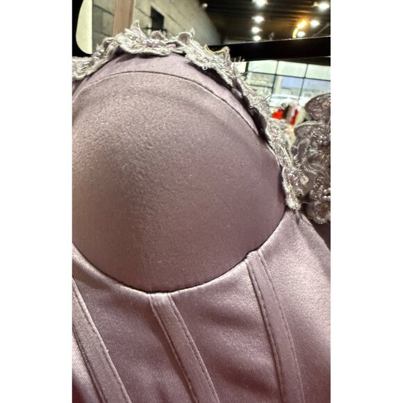 Vlora & Kaltrina Gown in Purple Size 4 Retails $1,850 - Picture 6 of 7